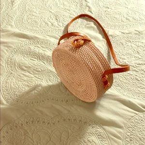 WOVEN ROUND CROSSBODY BAG BY SHOP SLO - BRAND NEW